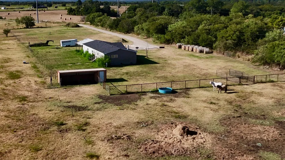 3109 County Road 810 Burleson, TX 76009