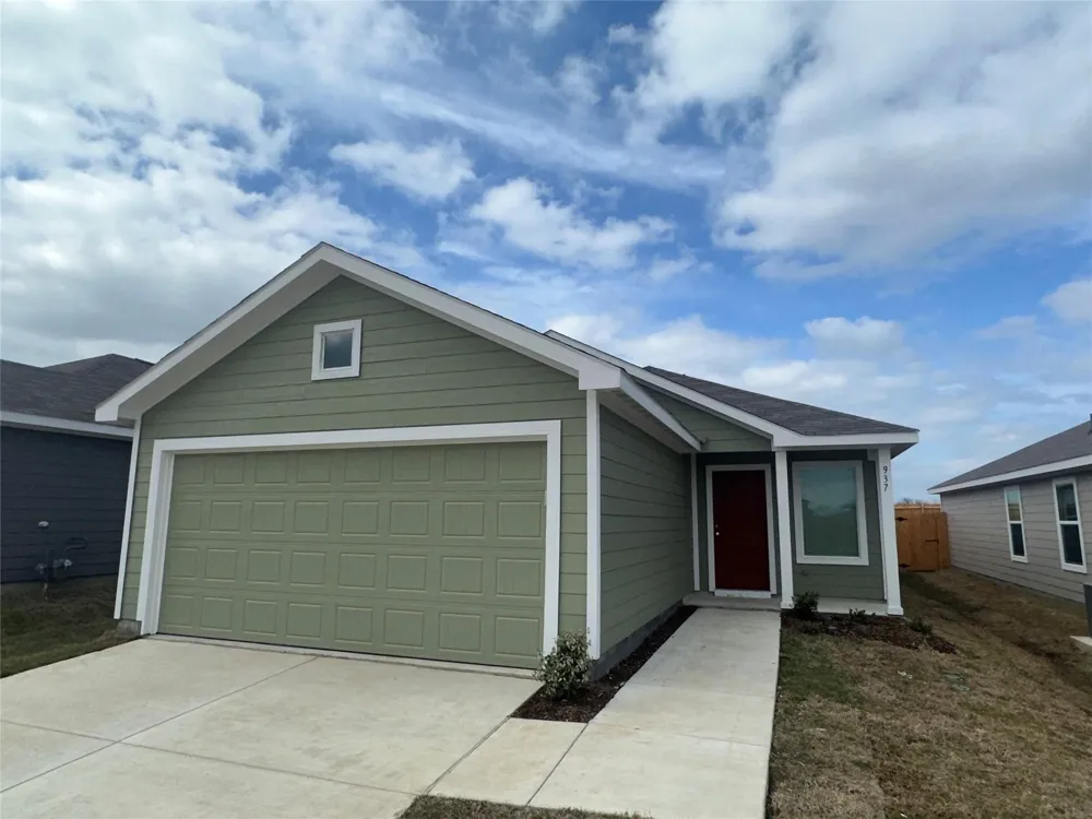 937 Mountain Laurel Princeton, TX 75407