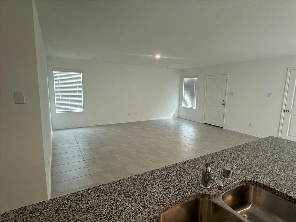 937 Mountain Laurel Princeton, TX 75407