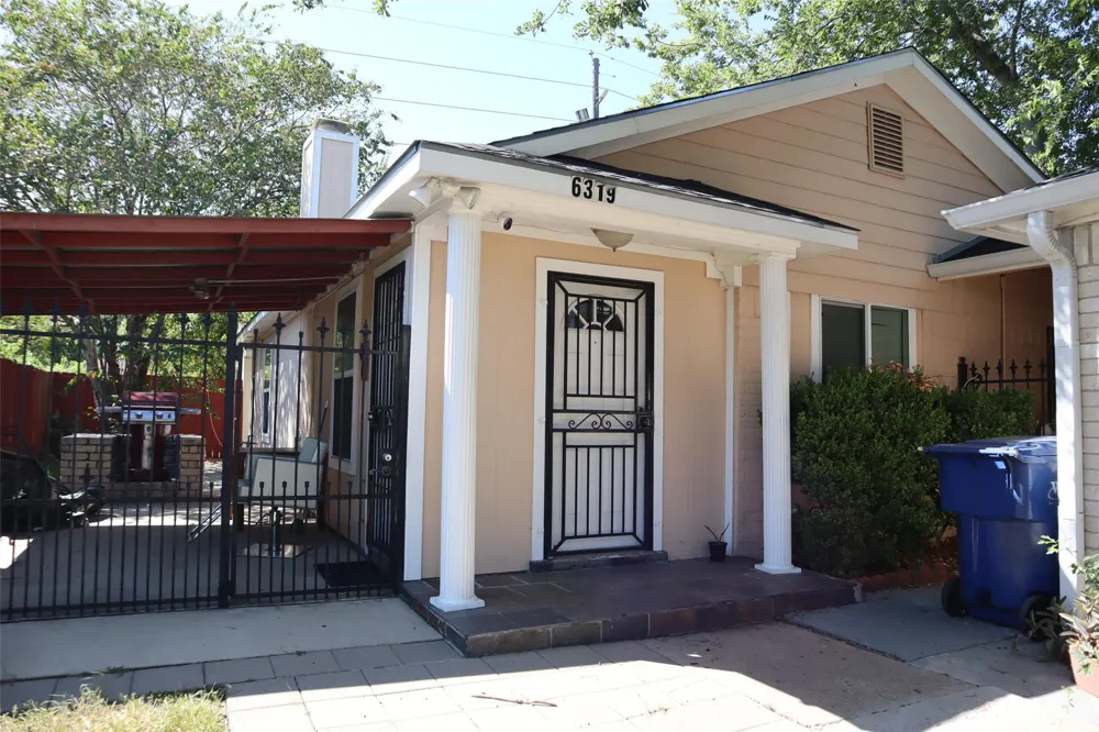 6319 Langham Way Houston, TX 77084