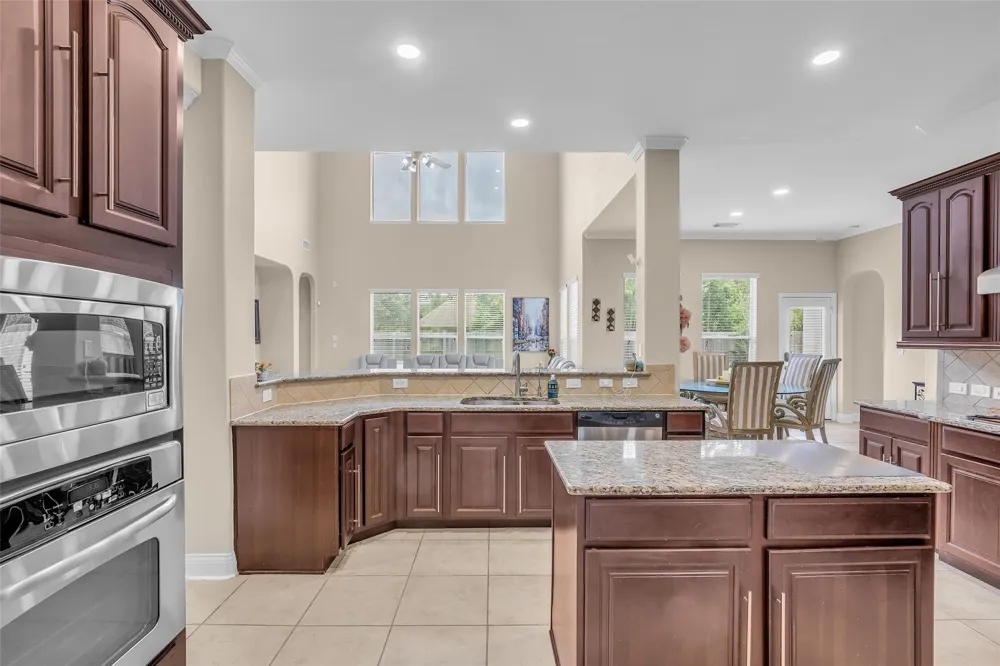 3314 Sussex Way Friendswood, TX 77546