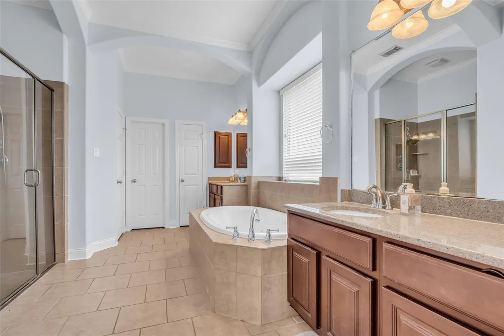 3314 Sussex Way Friendswood, TX 77546