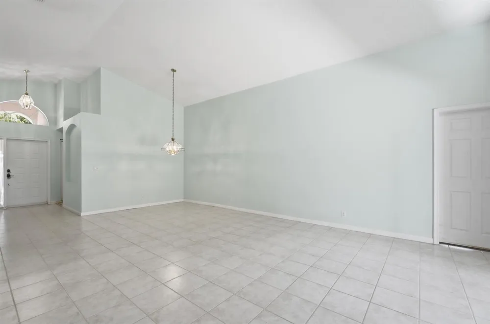 208 Jones Creek Drive Jupiter, FL 33458