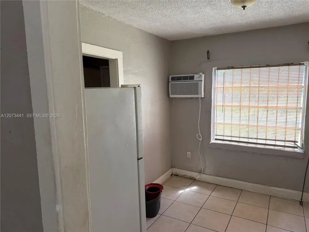 3035 NW 55th St Miami, FL 33142