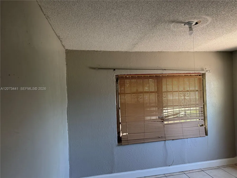 3035 NW 55th St Miami, FL 33142