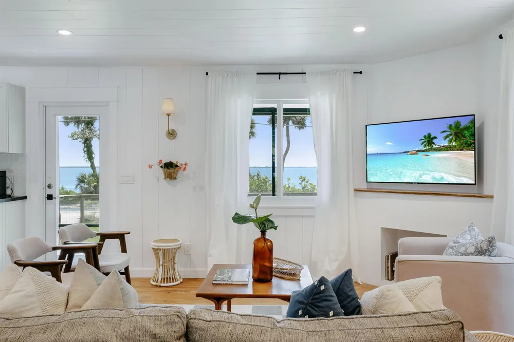 10007 S Indian River Drive Fort Pierce, FL 34982