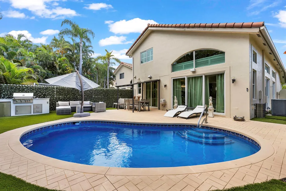 2550 NW 52ND STREET Boca Raton, FL 33496