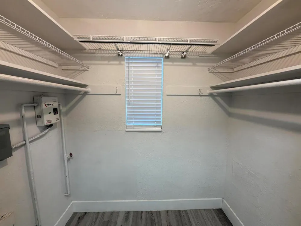 412 Sunset Drive #11 Pompano Beach, FL 33062