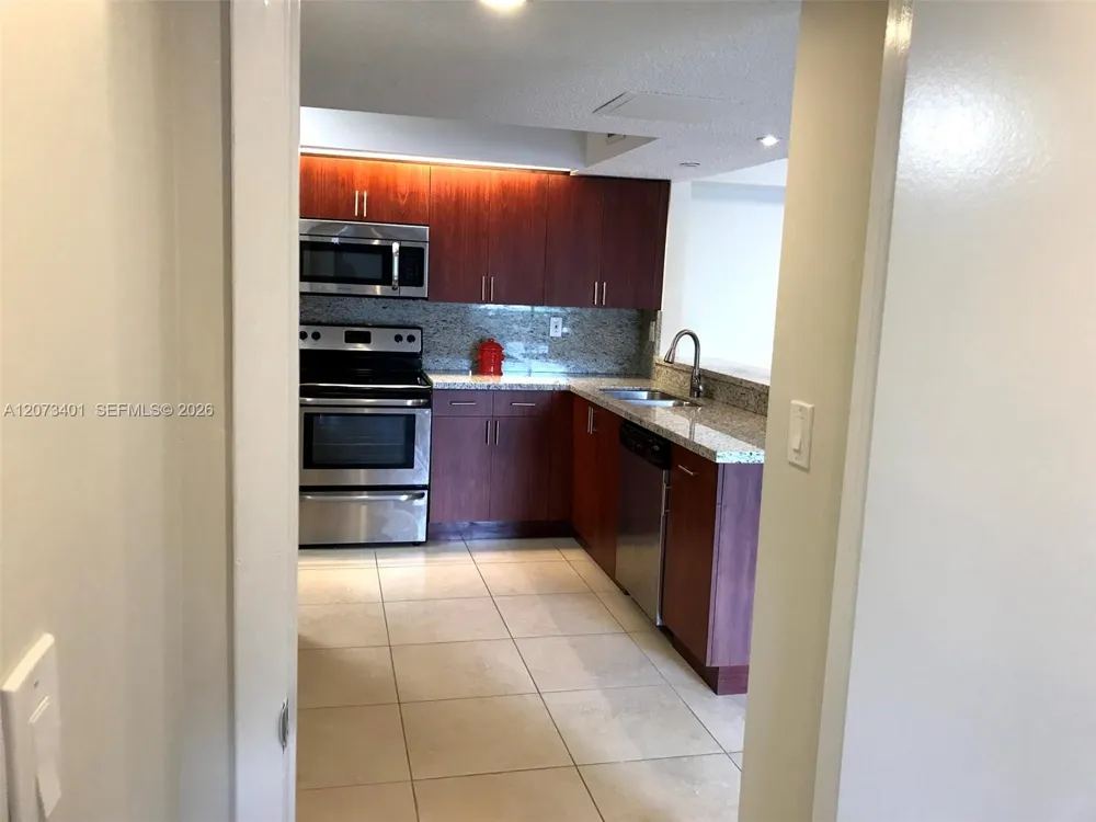 8580 SW 212th St #105 Cutler Bay, FL 33189