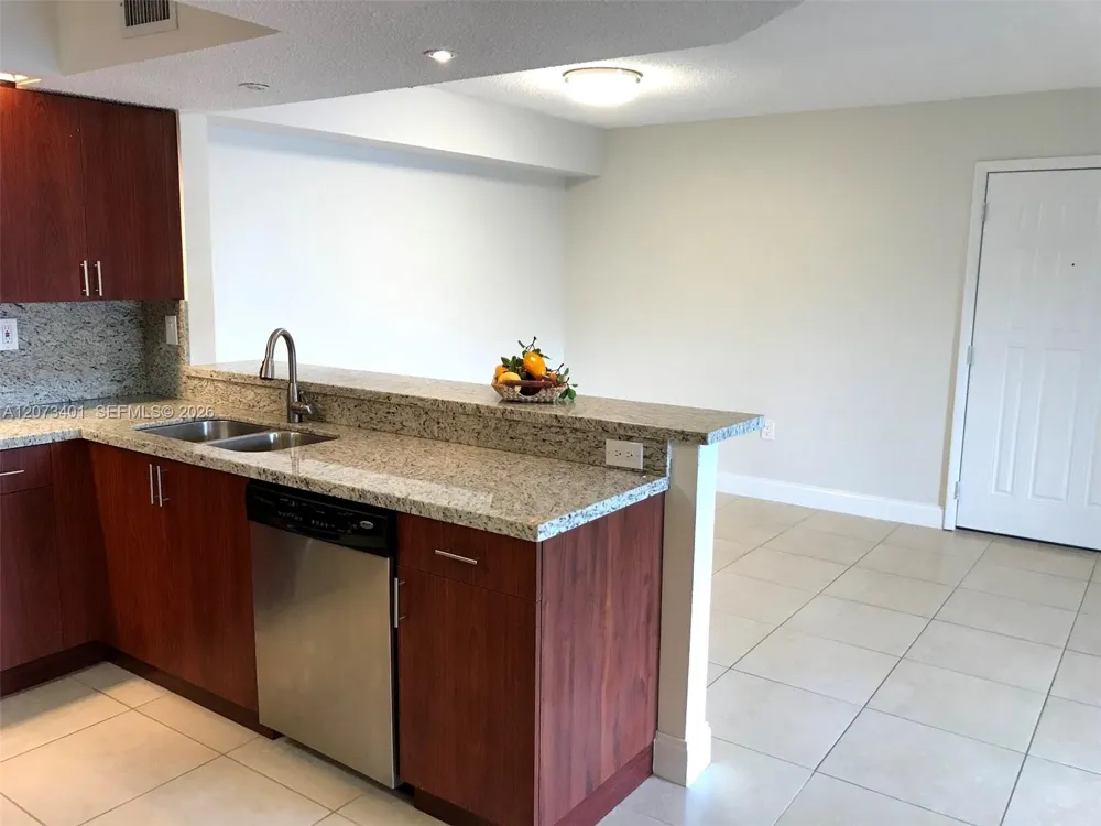 8580 SW 212th St #105 Cutler Bay, FL 33189