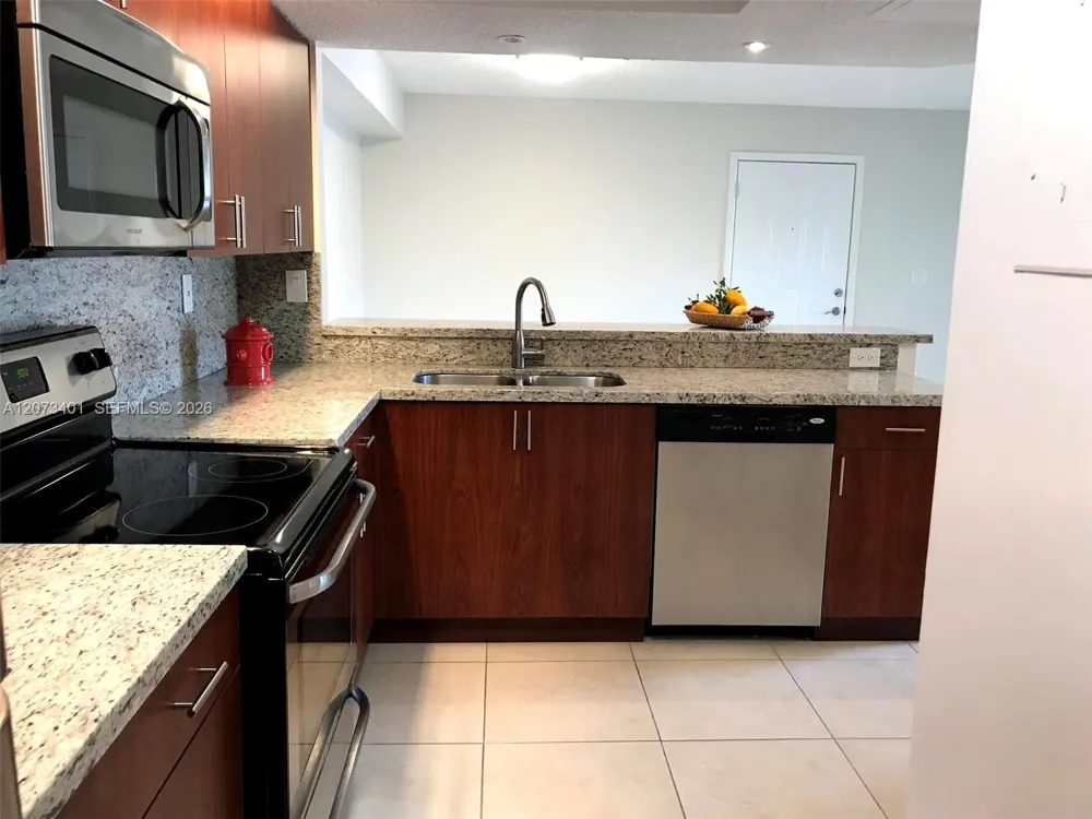 8580 SW 212th St #105 Cutler Bay, FL 33189