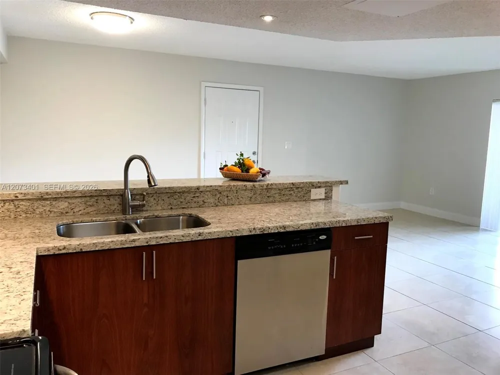 8580 SW 212th St #105 Cutler Bay, FL 33189