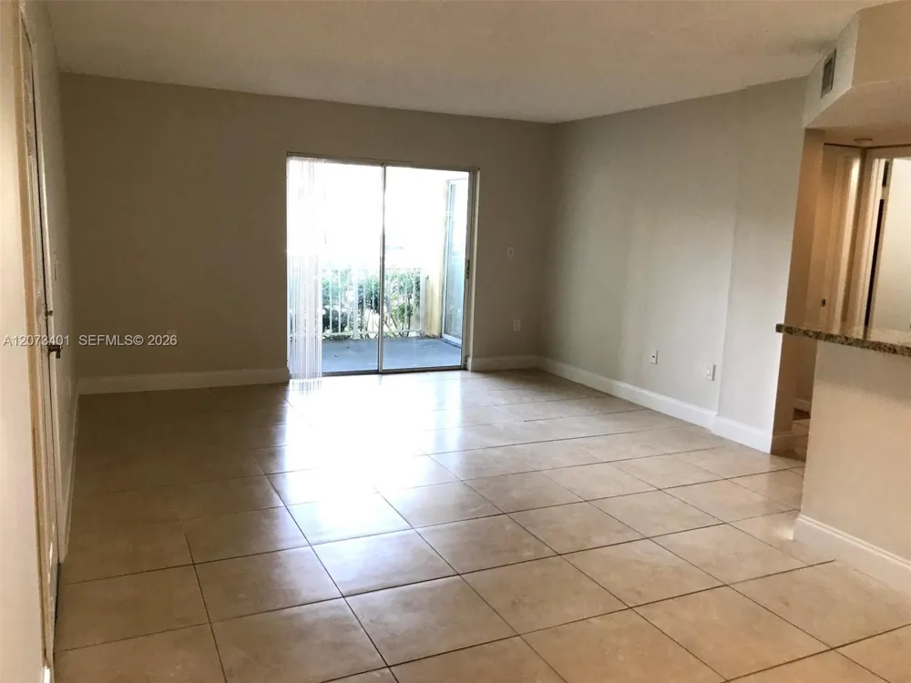 8580 SW 212th St #105 Cutler Bay, FL 33189