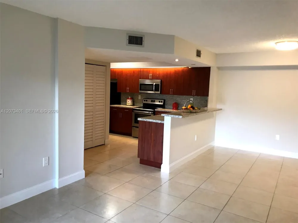 8580 SW 212th St #105 Cutler Bay, FL 33189