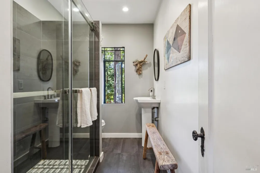 10 Fawn Ridge Fairfax, CA 94930