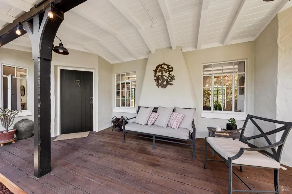 10 Fawn Ridge Fairfax, CA 94930