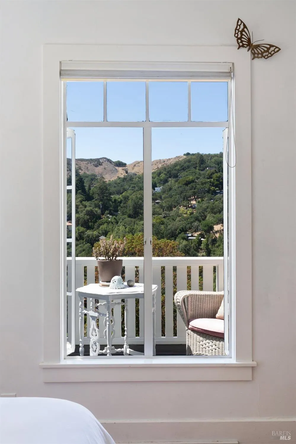 10 Fawn Ridge Fairfax, CA 94930