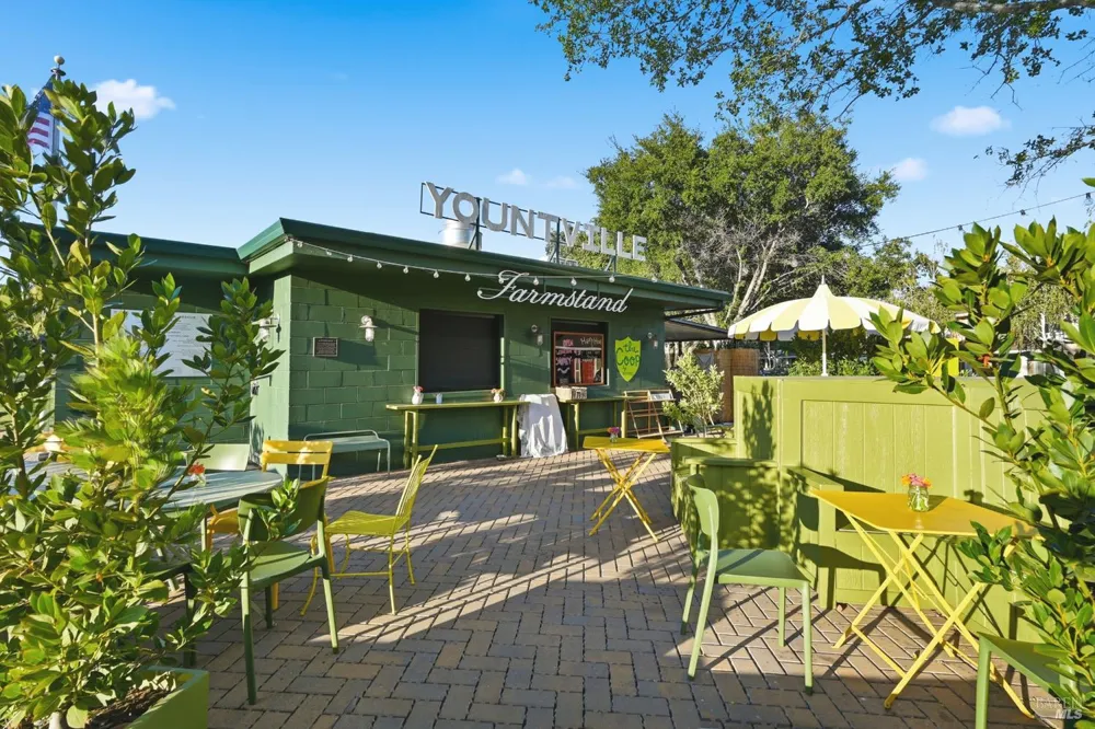 114 Vineyard Circle Yountville, CA 94599
