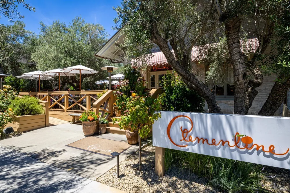 114 Vineyard Circle Yountville, CA 94599