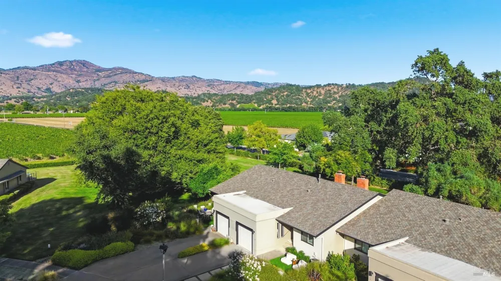 114 Vineyard Circle Yountville, CA 94599