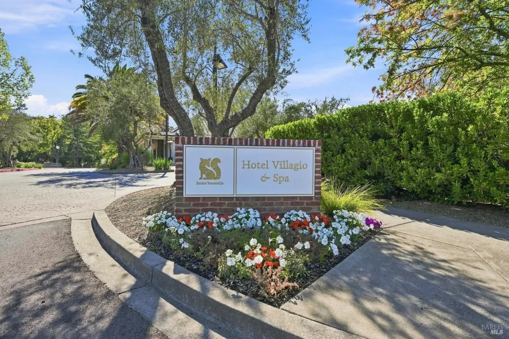 114 Vineyard Circle Yountville, CA 94599