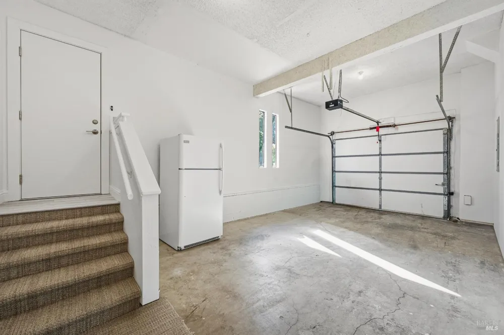 114 Vineyard Circle Yountville, CA 94599