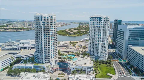 1209 E CUMBERLAND AVENUE #2504
