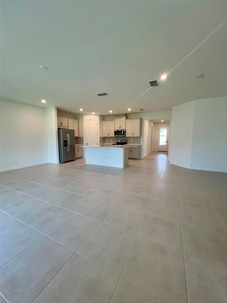 3497 BANANA SHRUB BOULEVARD Clermont, FL 34711