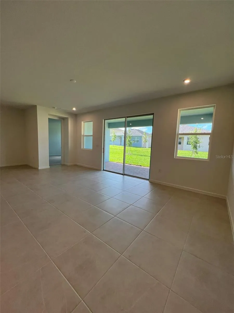 3497 BANANA SHRUB BOULEVARD Clermont, FL 34711