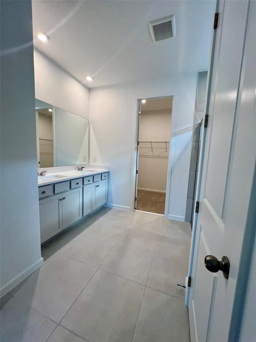 3497 BANANA SHRUB BOULEVARD Clermont, FL 34711