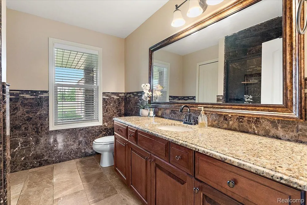 62650 Mound Road Washington Township, MI 48094