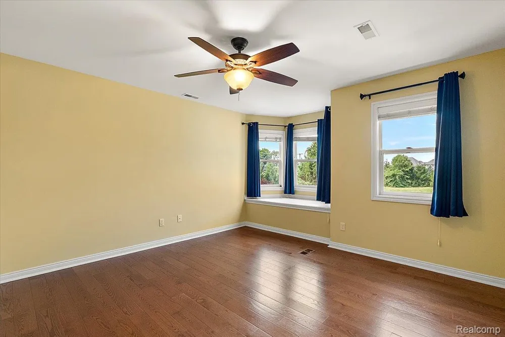 62650 Mound Road Washington Township, MI 48094