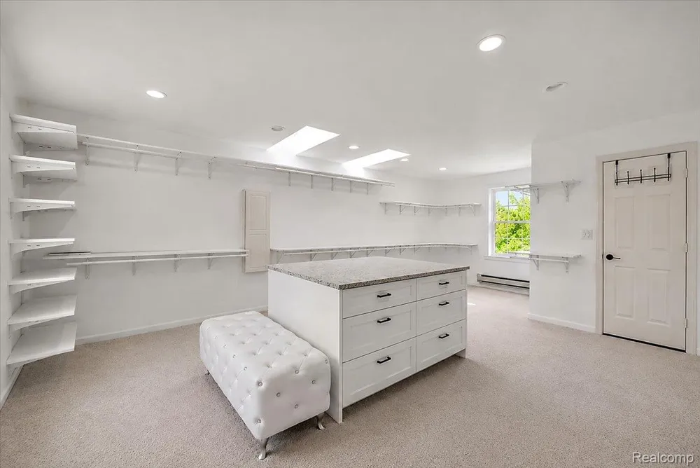 62650 Mound Road Washington Township, MI 48094