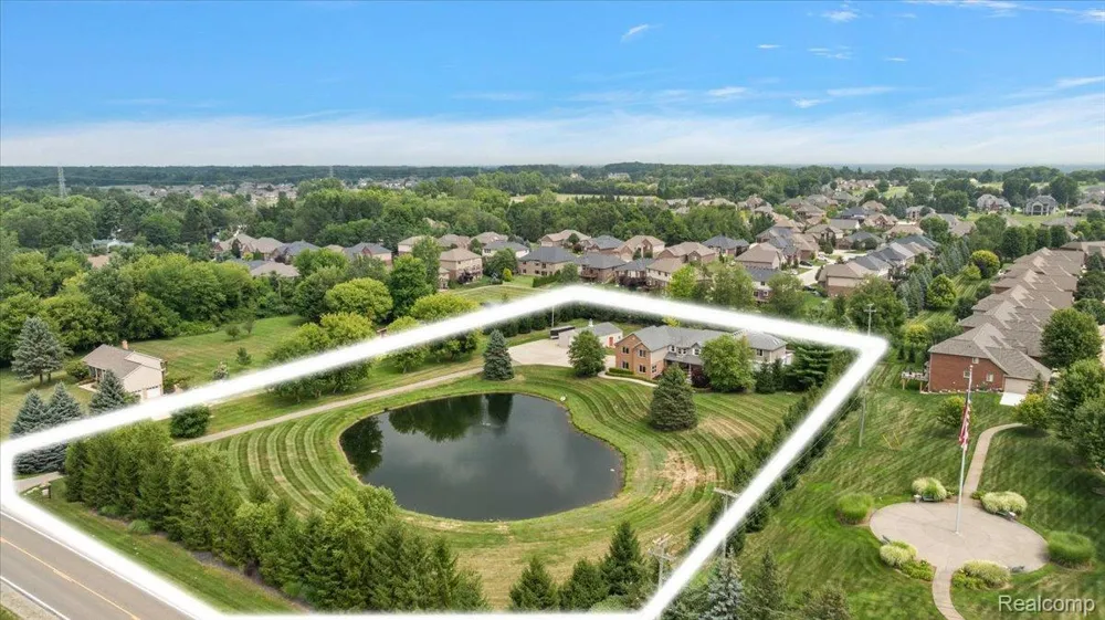 62650 Mound Road Washington Township, MI 48094