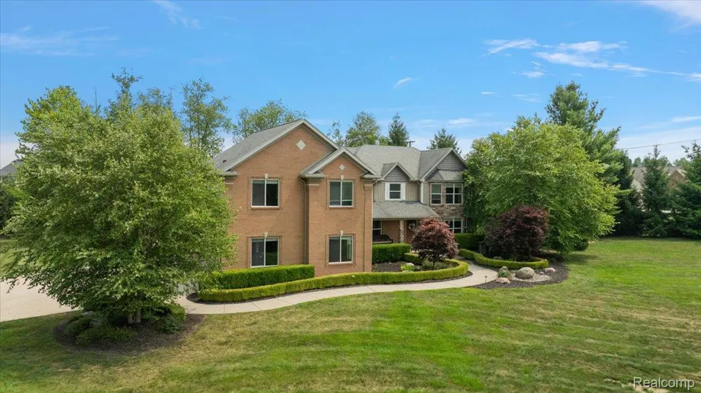62650 Mound Road Washington Township, MI 48094