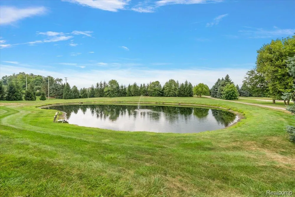 62650 Mound Road Washington Township, MI 48094