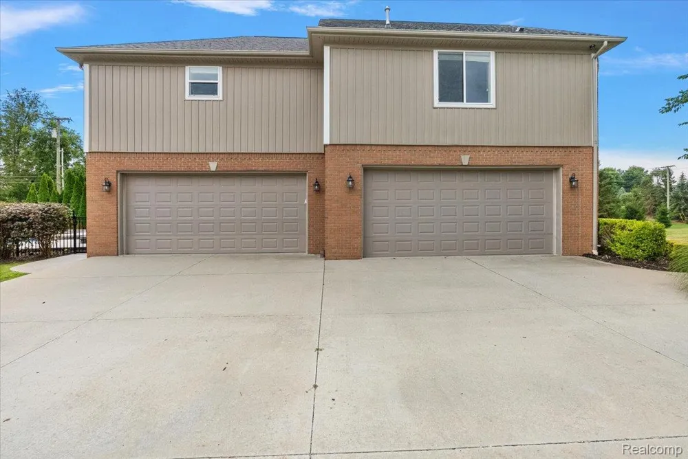62650 Mound Road Washington Township, MI 48094