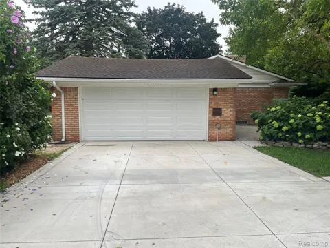 1506 Ledbury Drive
