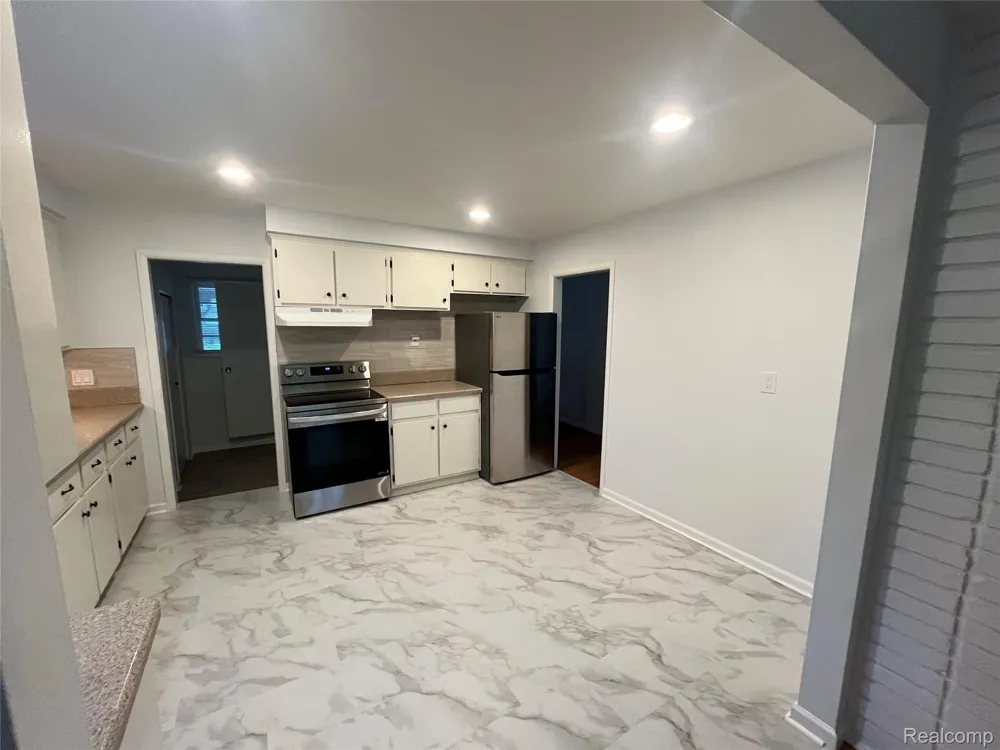 1506 Ledbury Drive Bloomfield Charter Township, MI 48304