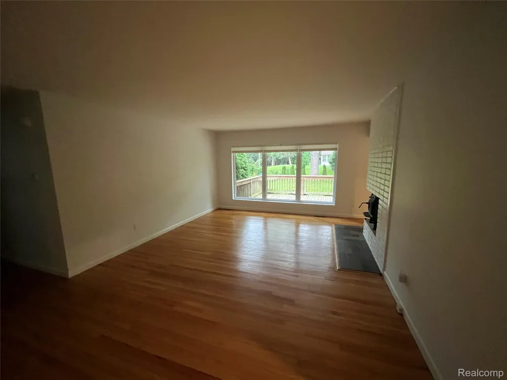 1506 Ledbury Drive Bloomfield Charter Township, MI 48304