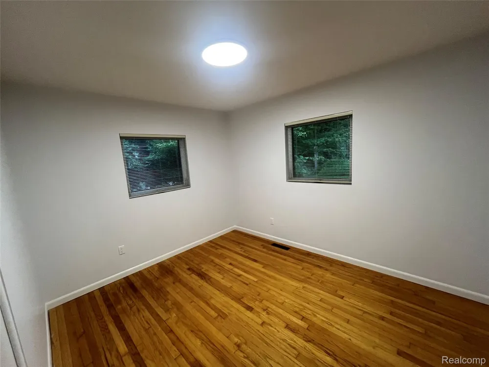 1506 Ledbury Drive Bloomfield Charter Township, MI 48304