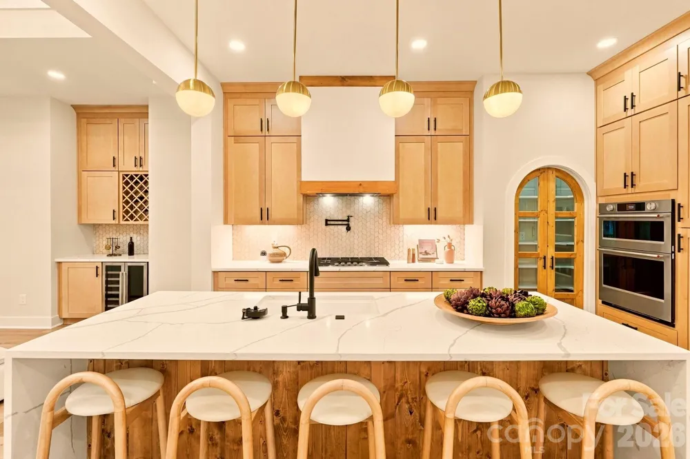 2189 Lighthouse Lane Connelly Springs, NC 28612