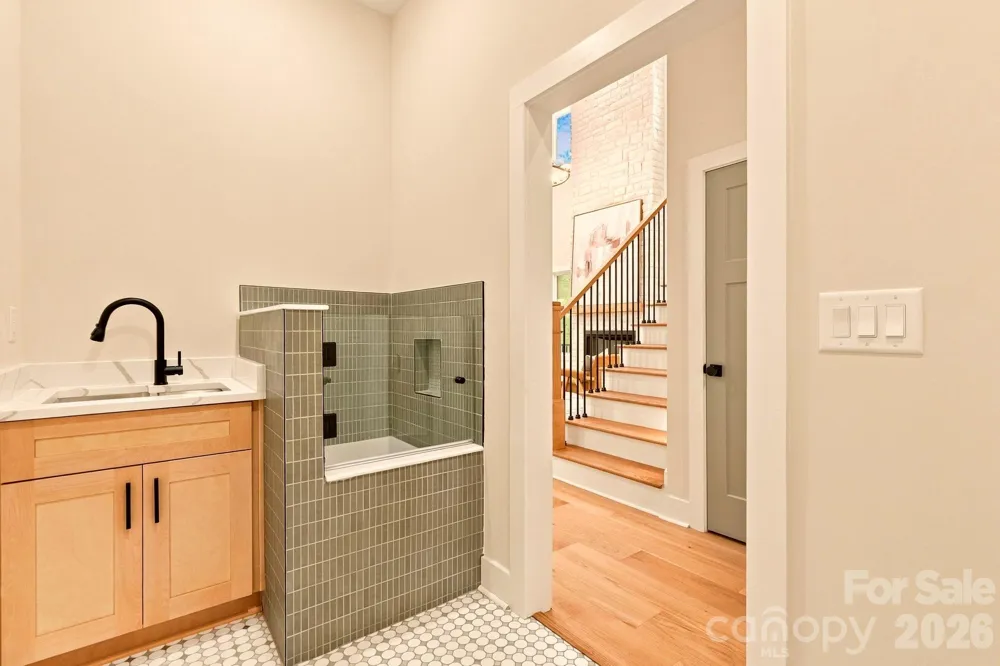 2189 Lighthouse Lane Connelly Springs, NC 28612