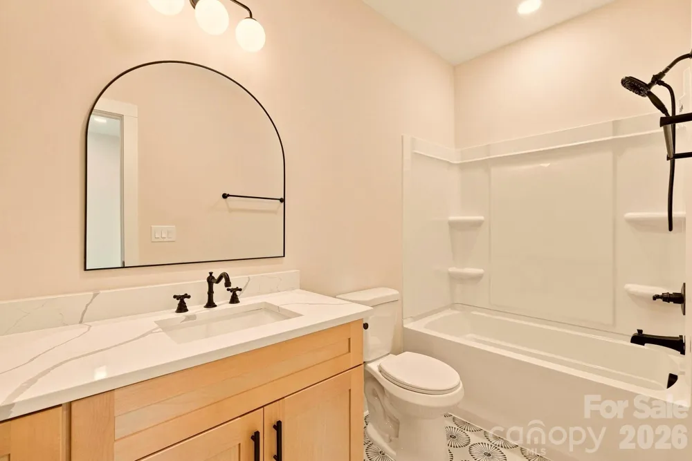 2189 Lighthouse Lane Connelly Springs, NC 28612