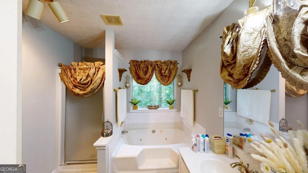 5613 Winchester PL Lithonia, GA 30038
