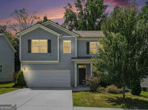 477 Starbuck PKWY