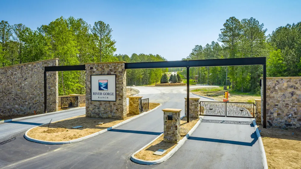 2222 High Ground Road Guild, TN 37340