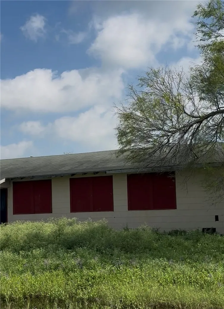 4522 County Road 52 Robstown, TX 78380
