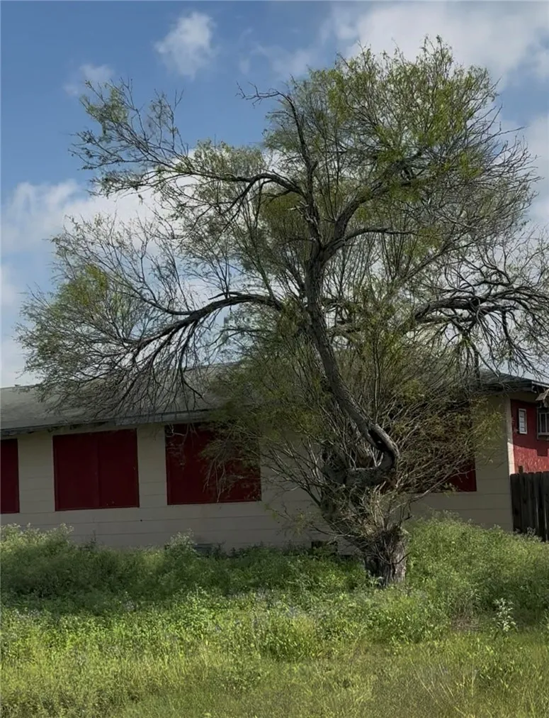 4522 County Road 52 Robstown, TX 78380