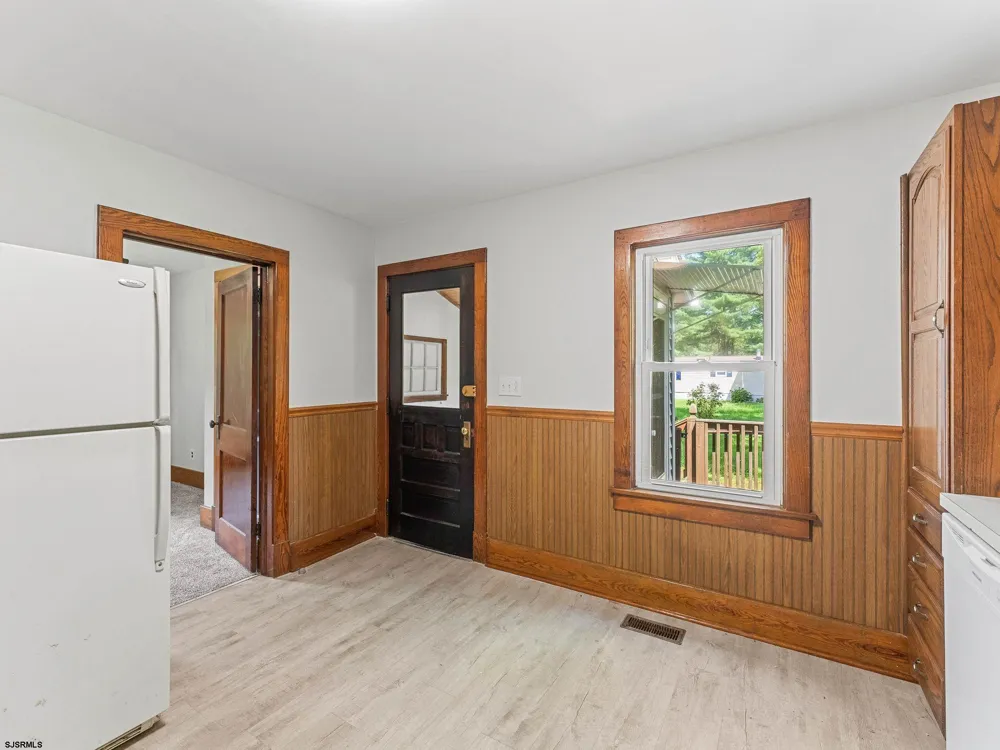 462 Main Street Vineland, NJ 08360